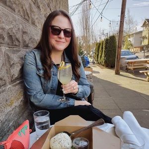 Meet your Posher, Katherine